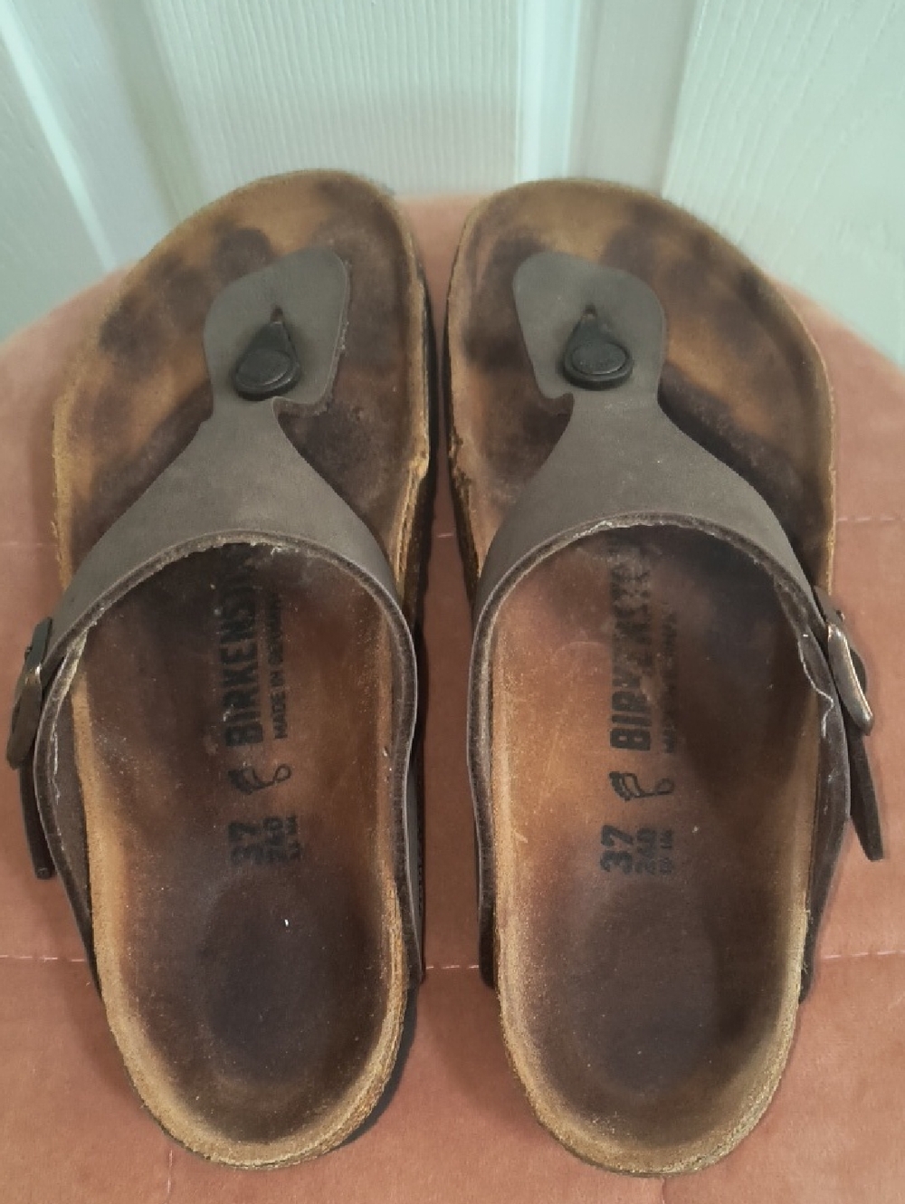 Birkenstock Gizeh Sandal Size 37EU - Picture 6 of 8